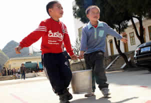 ����ѧУ��ˮ��